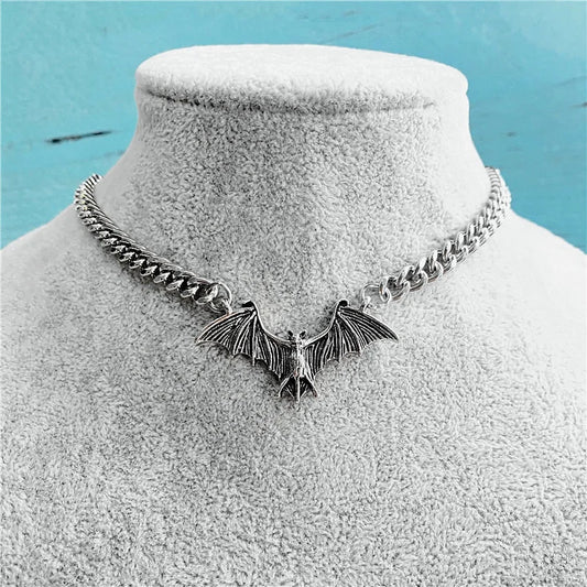 Vintage Punk Gothic Bat Necklace