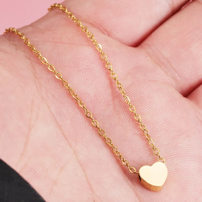 Minimalist Tiny Heart Necklace